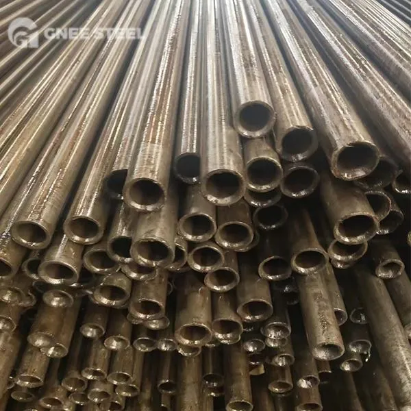 15S10 enyhe acélcsövek és csövek