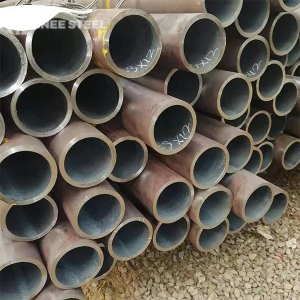 A519 1026 fokozatú zökkenőmentes cső