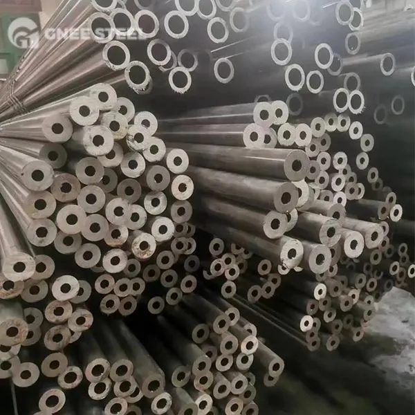 E470 hideg húzott, zökkenőmentes cső