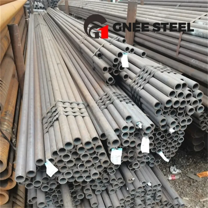 HU10297-1 34CrMo4 varrat nélküli hengercsövek